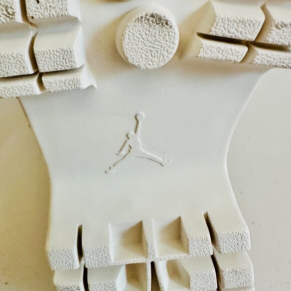 NEW NIKE AIR JORDAN 1 BROOKLYN  HIGH TOP LIGHT PINK BARBIECORE BOOTS - Picture 8 of 11